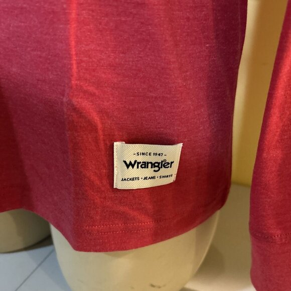 NEW UGA Georgia Bulldogs Wrangler Long Sleeve Red Crew Neck Shirt Men's L - Picture 5 of 7